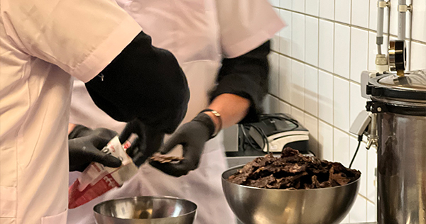 Dehiro beef jerky halal snack belgium healthy no preservatives